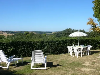 Camping - Mirepoix - Midi-Pyrénées - Les Chalets des Mousquetaires