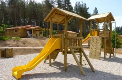 Camping - Usson-en-Forez - Rhône-Alpes - Les Chalets du Haut-Forez