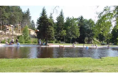 Camping - Usson-en-Forez - Rhône-Alpes - Les Chalets du Haut-Forez