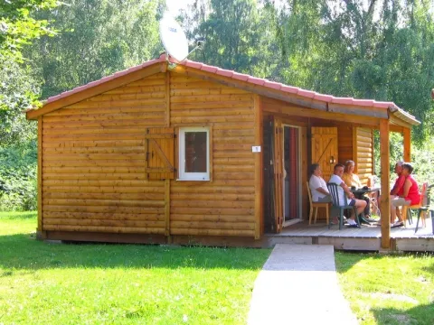 Camping - Saint-Rémy-sur-Durolle - Auvergne - Les Chanterelles
