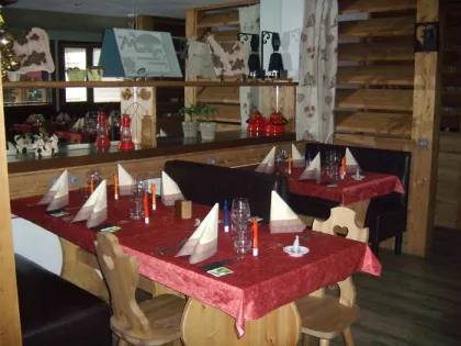 Camping - Vallières - Rhône-Alpes - Les Charmilles