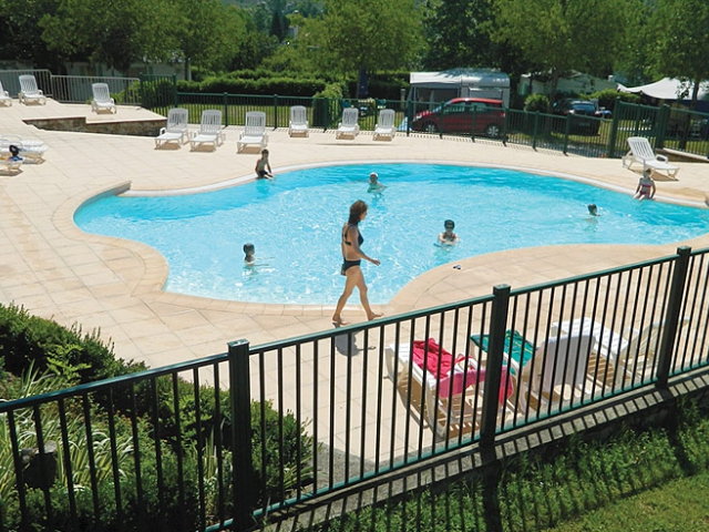 Camping Les Châtaigniers - Laurac-en-Vivarais