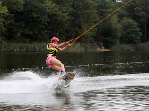 Camping - Brossac - Poitou-Charentes - Les Châtaigniers