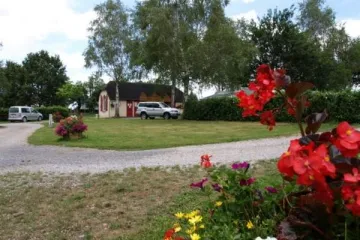 Camping - Buzy - Aquitaine - Les Chênes