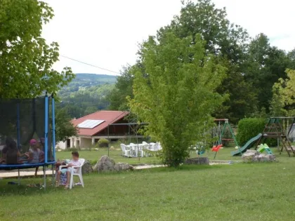Camping - Condat - Midi-Pyrénées - Les Chênes Clairs