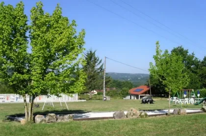 Camping - Condat - Midi-Pyrénées - Les Chênes Clairs