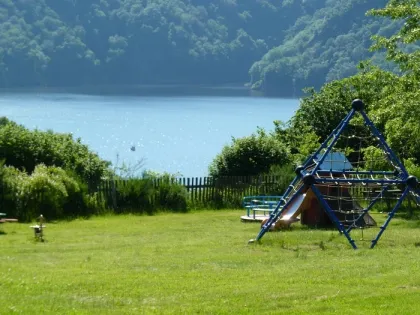 Camping - Lanobre - Auvergne - Le Lac de la Siauve