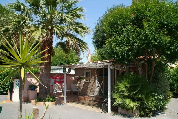 Camping - Mandelieu-la-Napoule - Provence-Alpes-Côte d'Azur - Les Cigales