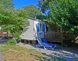 Camping - Berrias et Casteljau - Rhône-Alpes - Les Cigales