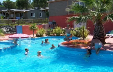 Camping - Agde - Languedoc-Roussillon - Les Cottages de Pescalunes