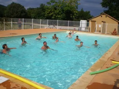 Camping - Méjannes-le-Clap - Languedoc-Roussillon - Les Dolmens