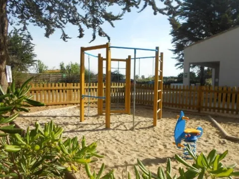 Camping - Le Bois-Plage-en-Ré - Poitou-Charentes - Les Dunes