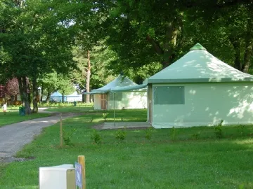 Camping - Aubigny-sur-Nère - Grand Centre - Les Etangs