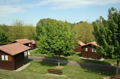 Camping - Saint-Sornin-Lavolps - Limousin - Les Etoiles