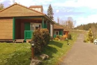 Camping - Saint-Préjet-d'Allier - Auvergne - Les Fauvettes - Camping Minicipal