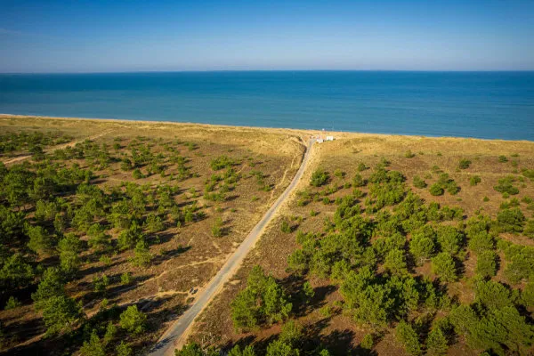 Camping - La Faute-sur-Mer - Pays de Loire - Les Flots Bleus