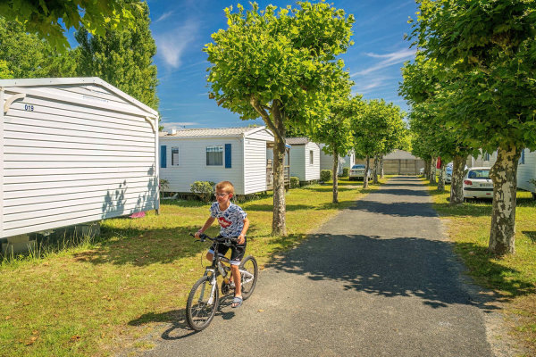 Camping - La Faute-sur-Mer - Pays de Loire - Les Flots Bleus - Image #21