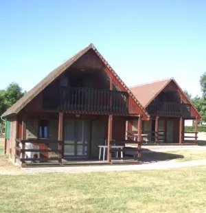 Camping - Neuvy-Saint-Sépulchre - Grand Centre - Les Frênes