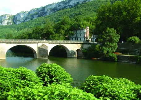 Camping - Saint-Antonin-Noble-Val - Midi-Pyrénées - Les Gorges de l'Aveyron