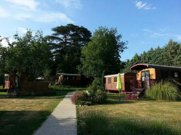 Camping - Dieulefit - Rhône-Alpes - Le Domaine Provençal
