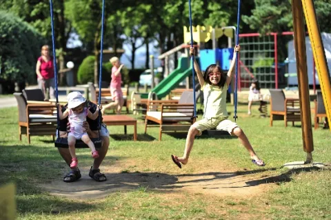 Camping - Loupiac - Midi-Pyrénées - Les Hirondelles
