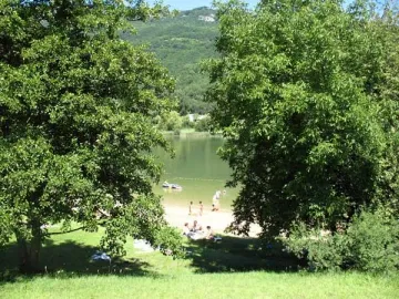 Camping - Saint-Jean-de-Chevelu - Rhône-Alpes - Les Lacs