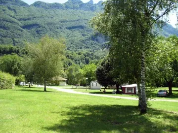 Camping - Saint-Jean-de-Chevelu - Rhône-Alpes - Les Lacs