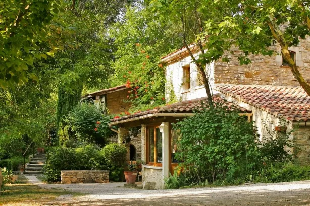 Camping - Sigonce - Provence-Alpes-Côte d'Azur - Les Maisons de Chante Oiseau