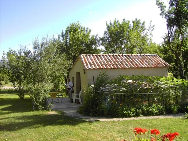 Camping - Sigonce - Provence-Alpes-Côte d'Azur - Les Maisons de Chante Oiseau