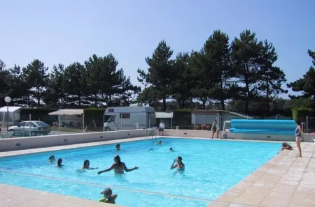 Camping - Merville Franceville Plage - Basse-Normandie - Les Peupliers
