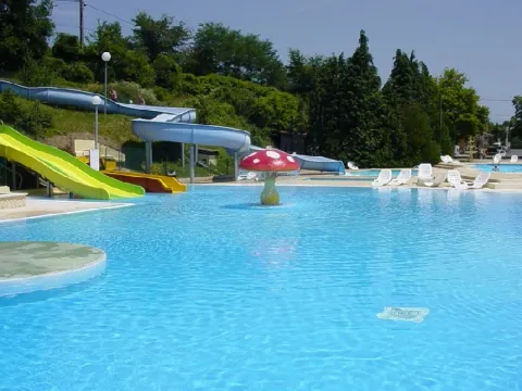 Camping - Couhé - Poitou-Charentes - La Rivière