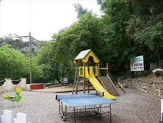 Camping - La Colle-sur-Loup - Provence-Alpes-Côte d'Azur - Les Pinèdes