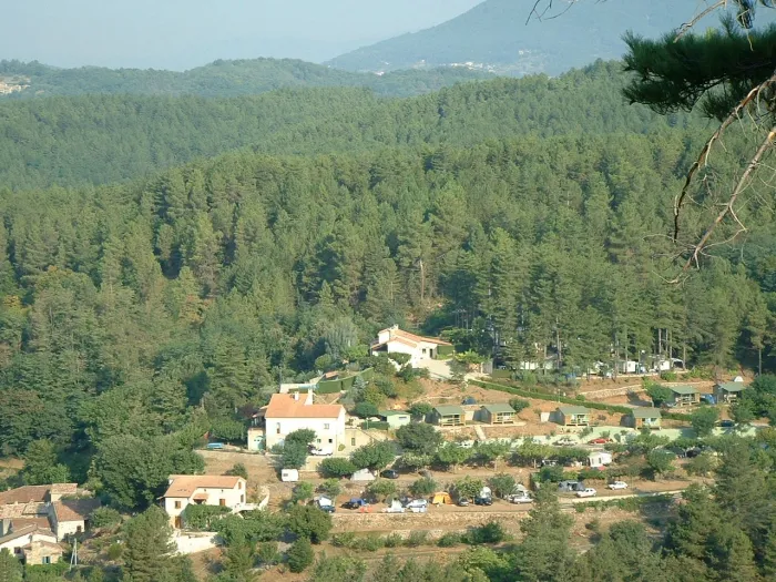 Camping - Ucel - Rhône-Alpes - Les Pins d'Ucel