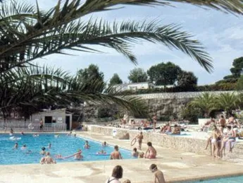 Camping - Fréjus - Provence-Alpes-Côte d'Azur - Les Pins Parasols