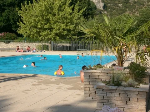 Camping - Rosières - Rhône-Alpes - Les Platanes