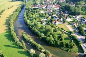 Camping - Port-Lesney - Franche-Comté - Les Radeliers