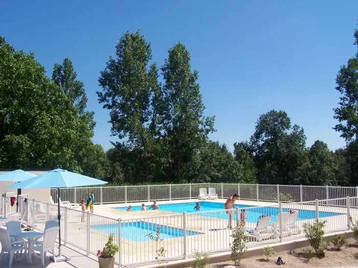 Camping - Barrou - Grand Centre - Les Rioms
