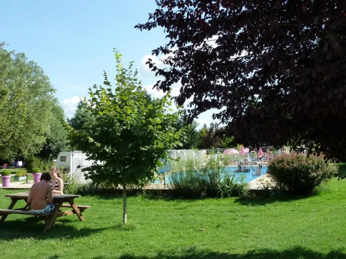 Camping - Chavannes-sur-Reyssouze - Rhône-Alpes - Les Ripettes
