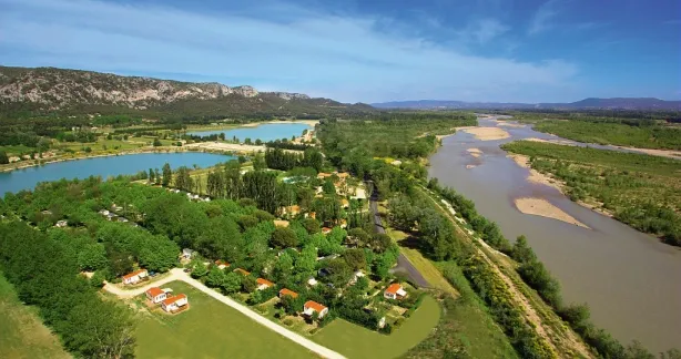 Camping - Cheval-Blanc - Provence-Alpes-Côte d'Azur - Les Rives du Lubéron