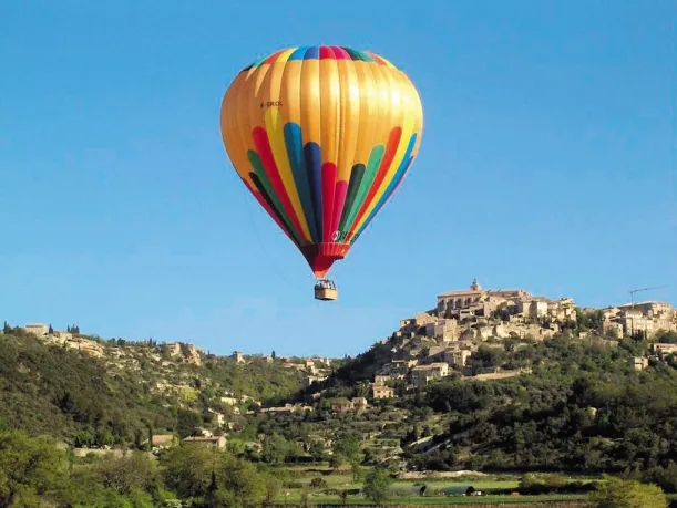 Camping - Cheval-Blanc - Provence-Alpes-Côte d'Azur - Les Rives du Lubéron