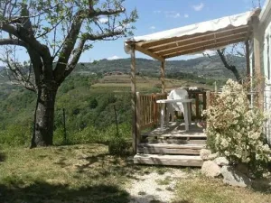 Camping - Le Crestet - Rhône-Alpes - Les Rôches