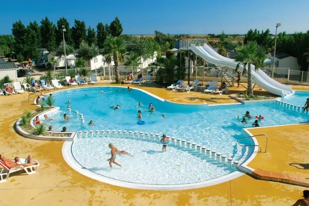 Camping - Vendres - Languedoc-Roussillon - Les Sablines
