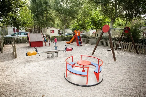 Camping - Vendres - Languedoc-Roussillon - Les Sablines