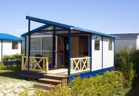 Camping - Courthézon - Provence-Alpes-Côte d'Azur - Les Sources