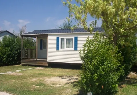 Camping - Courthézon - Provence-Alpes-Côte d'Azur - Les Sources