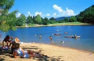 Camping - Pont-de-Salars - Midi-Pyrénées - Les Terrasses du Lac
