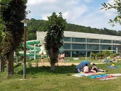 Camping - Montbard - Bourgogne - Les Treilles