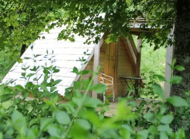 Camping - La Bourboule - Auvergne - Les Vernières
