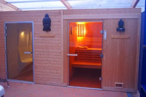 Camping - Lamonzie-Montastruc - Aquitaine - L'Escapade