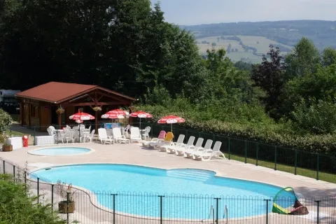 Camping - Albine - Midi-Pyrénées - L'ESTAP
